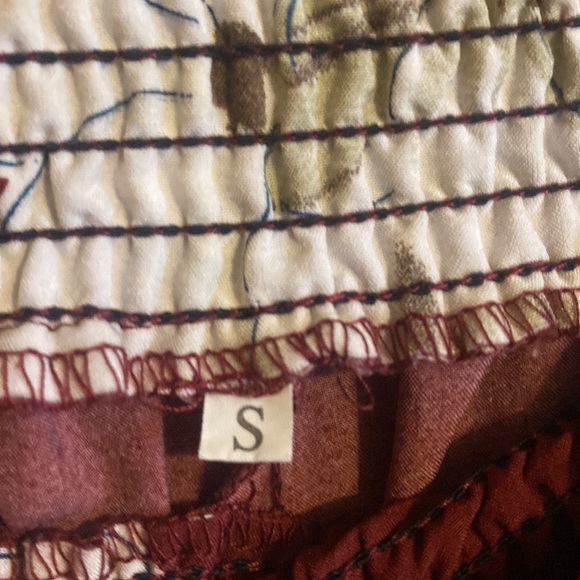 Shein floral shorts size small - Picture 2 of 2